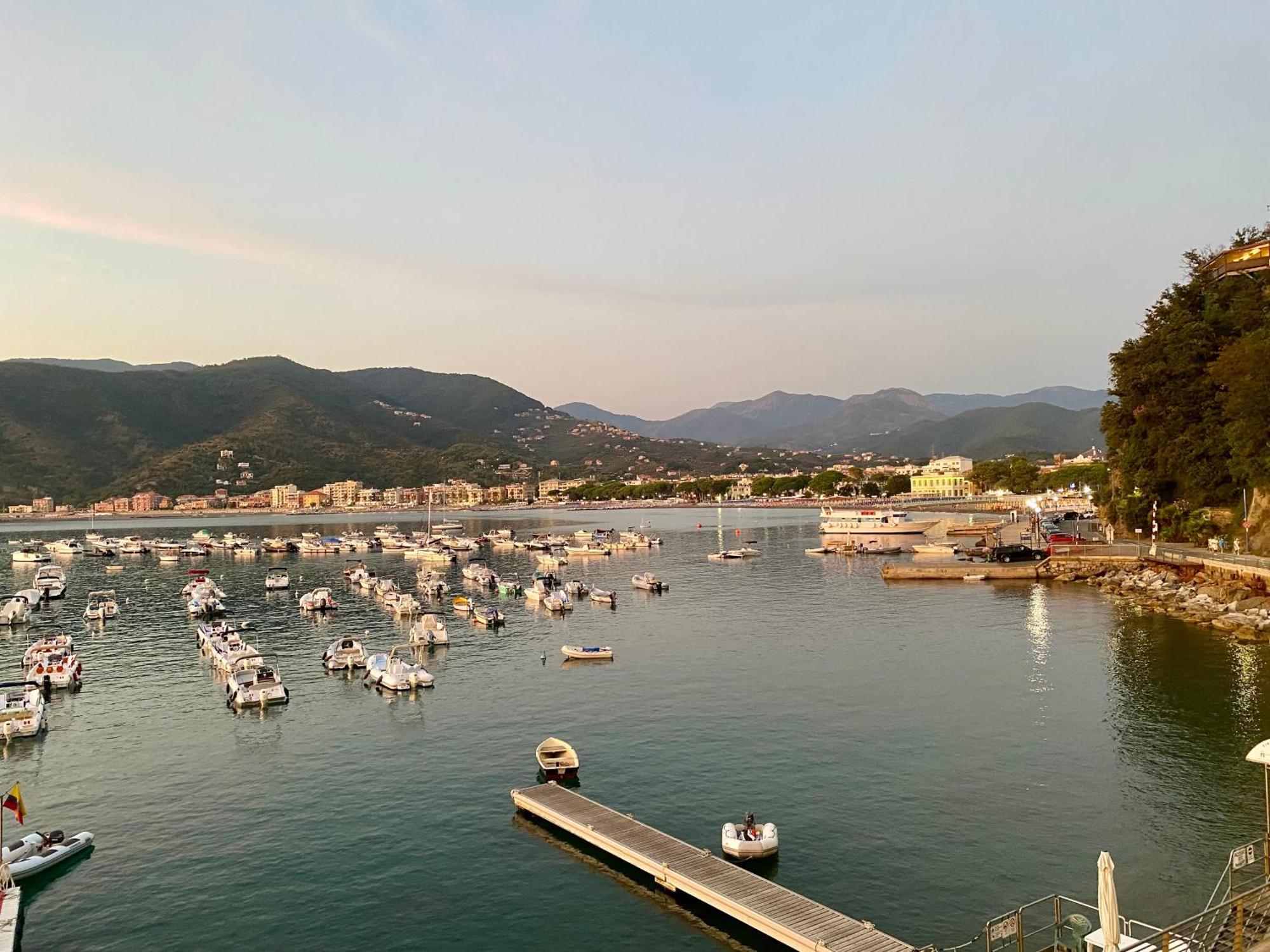 Villa Giovanna Apt. B Σέστρι Λεβάντε Εξωτερικό φωτογραφία